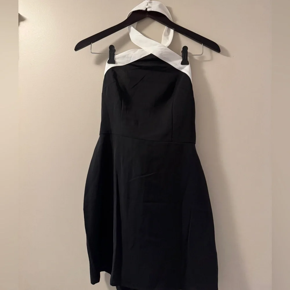 Superdown Brielle Cross Front Dress in Black & White - Picture 2 of 4